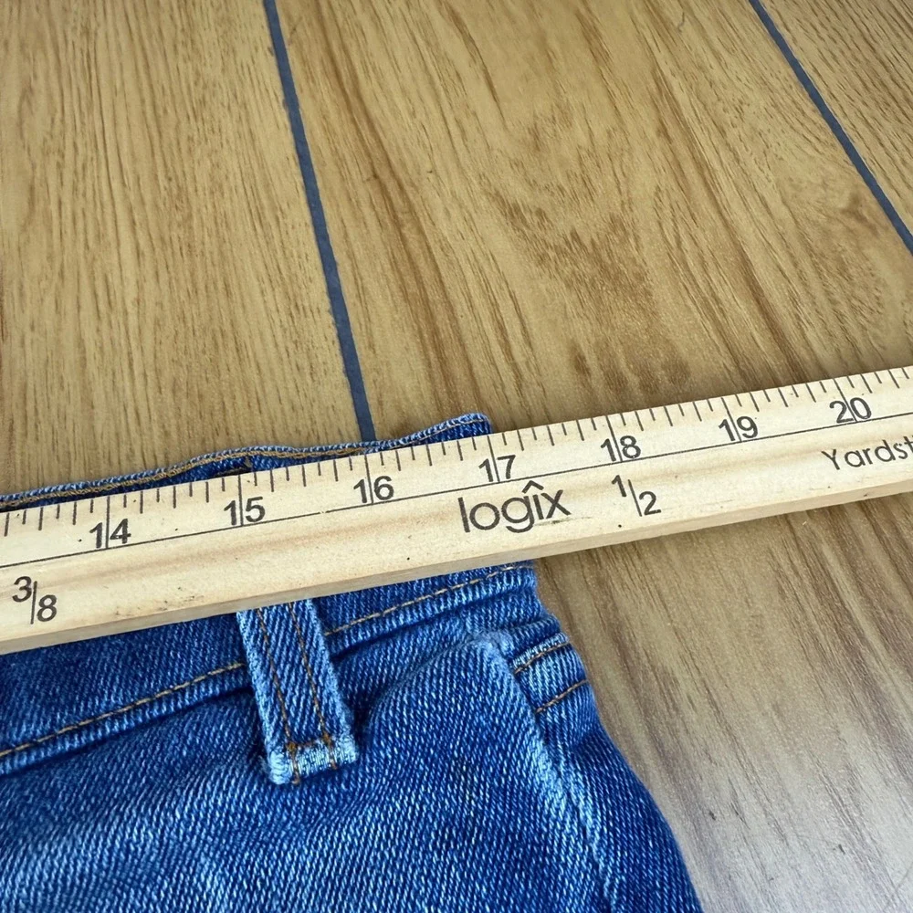 VTG Levi Strauss Action Jeans Men Made in USA Denim Western Style W36 L29‎